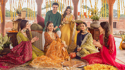 7 Essentials You Need This Wedding Season